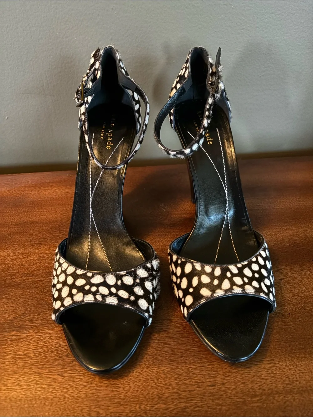 Kate Spade Black & White Spot Heels - Size 9.5